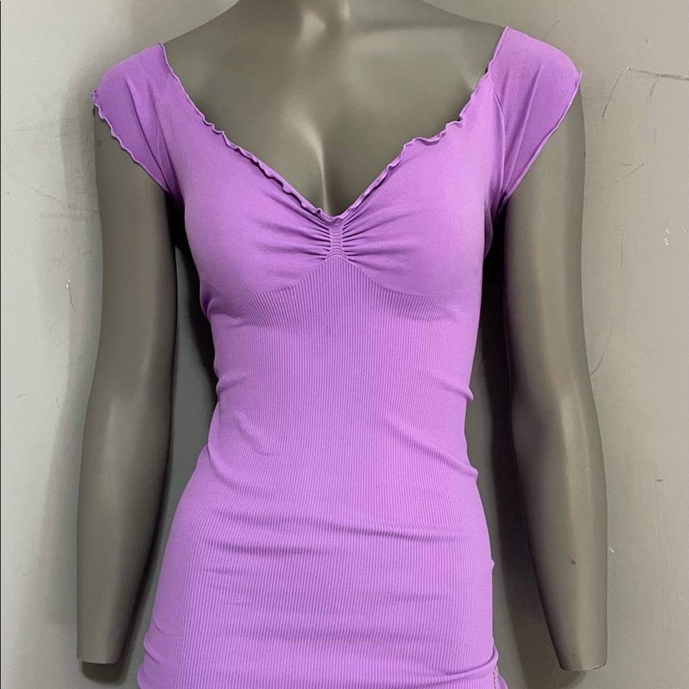 LIKE NEW MARCIANO GATHERED & RIBBED SHORT SLEEVE TOP Violet Colour Sz M/L